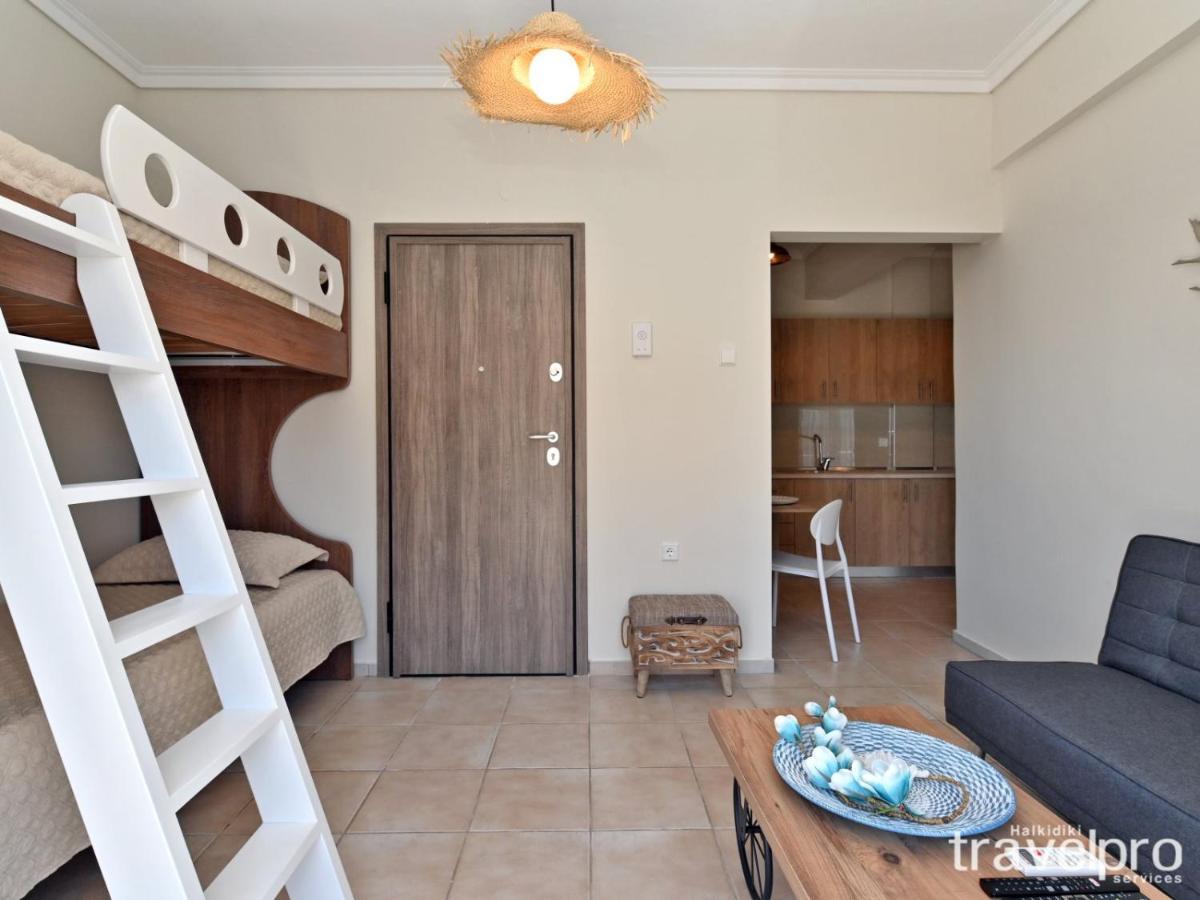 Marianthi Apartment By Rentalspro Services - Nea Moudania Halkidiki Экстерьер фото
