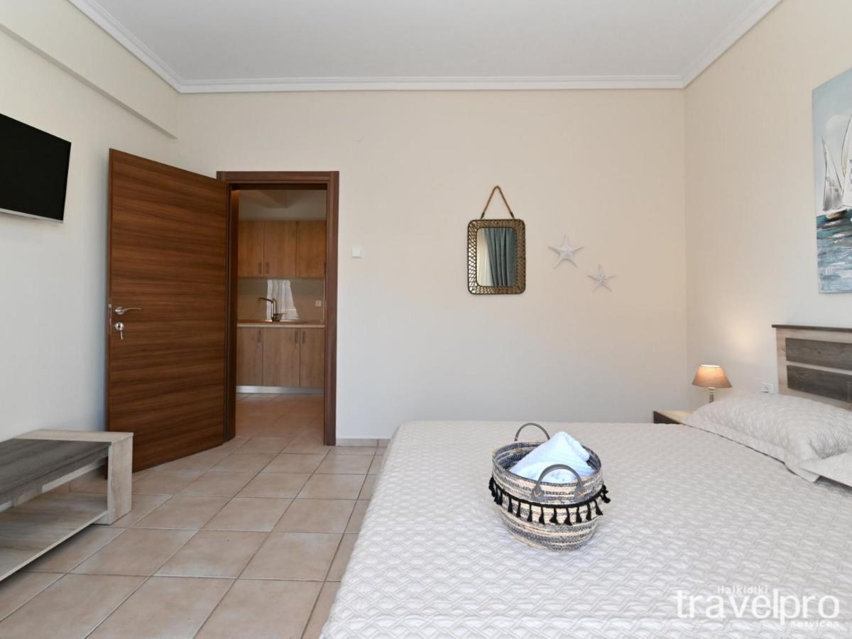 Marianthi Apartment By Rentalspro Services - Nea Moudania Halkidiki Экстерьер фото